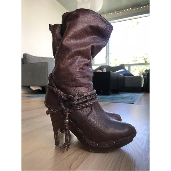 Dolce Vita Shoes - Dolce vita slouchy boots - perfect for fall! Sz 10
